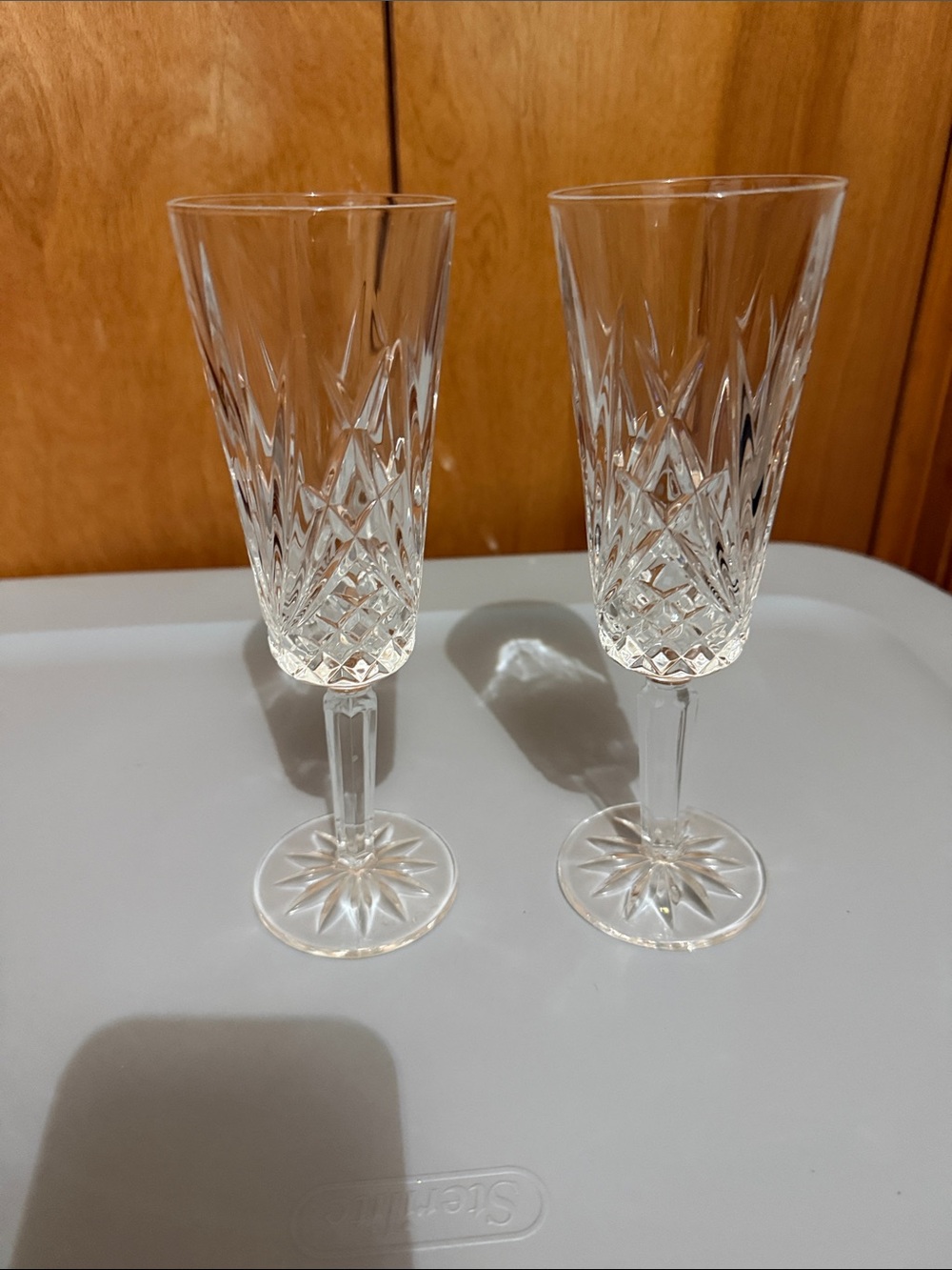 Classic Clear Cut Crystal Champagne Flutes - Set of 2